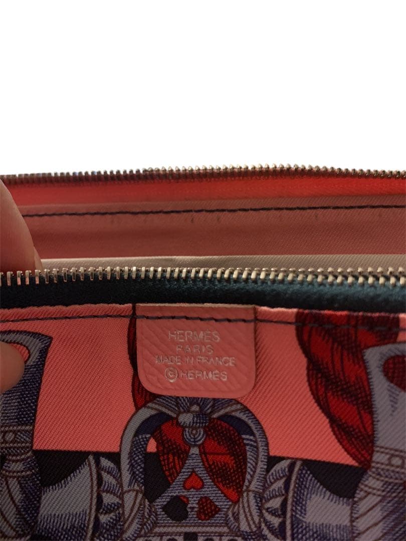 HERMES ピンク 長財布　シルクイン