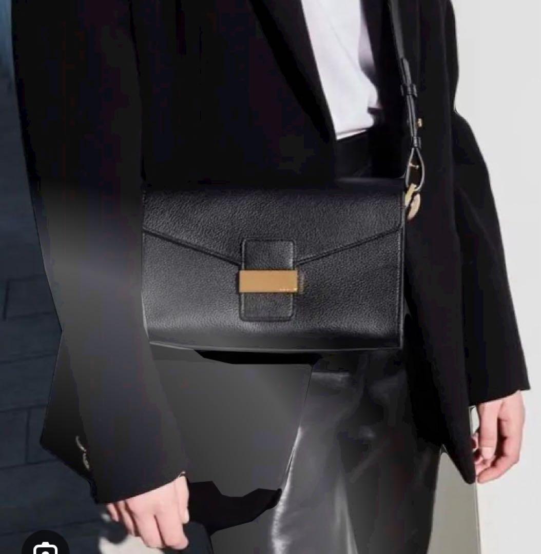 極美品　現行セルジオロッシ sr1 メッセンジャーバッグ　ブラック　金プレート