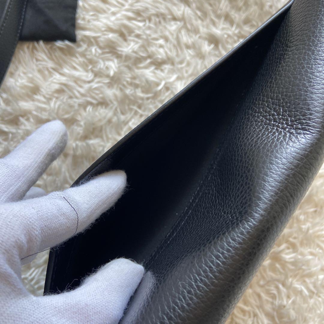 極美品　現行セルジオロッシ sr1 メッセンジャーバッグ　ブラック　金プレート