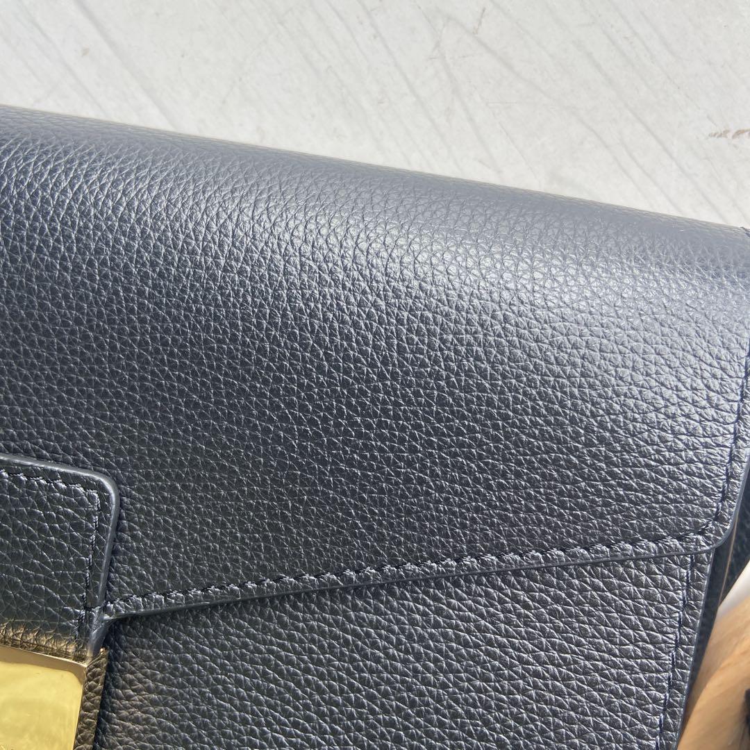 極美品　現行セルジオロッシ sr1 メッセンジャーバッグ　ブラック　金プレート