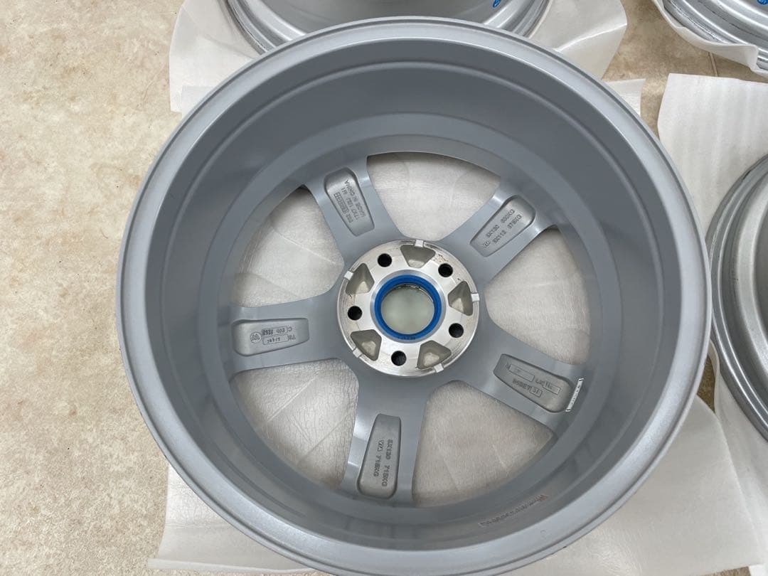 RINSPEED 17インチ 7.5J＋37 5H112純正ボルト対応4本セット