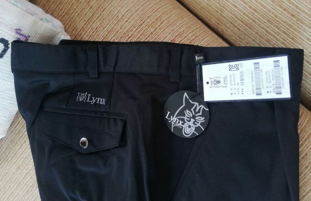 新品未使用LYNX (リンクス)-スポーツウェア、上下　服ファッション超人気商品