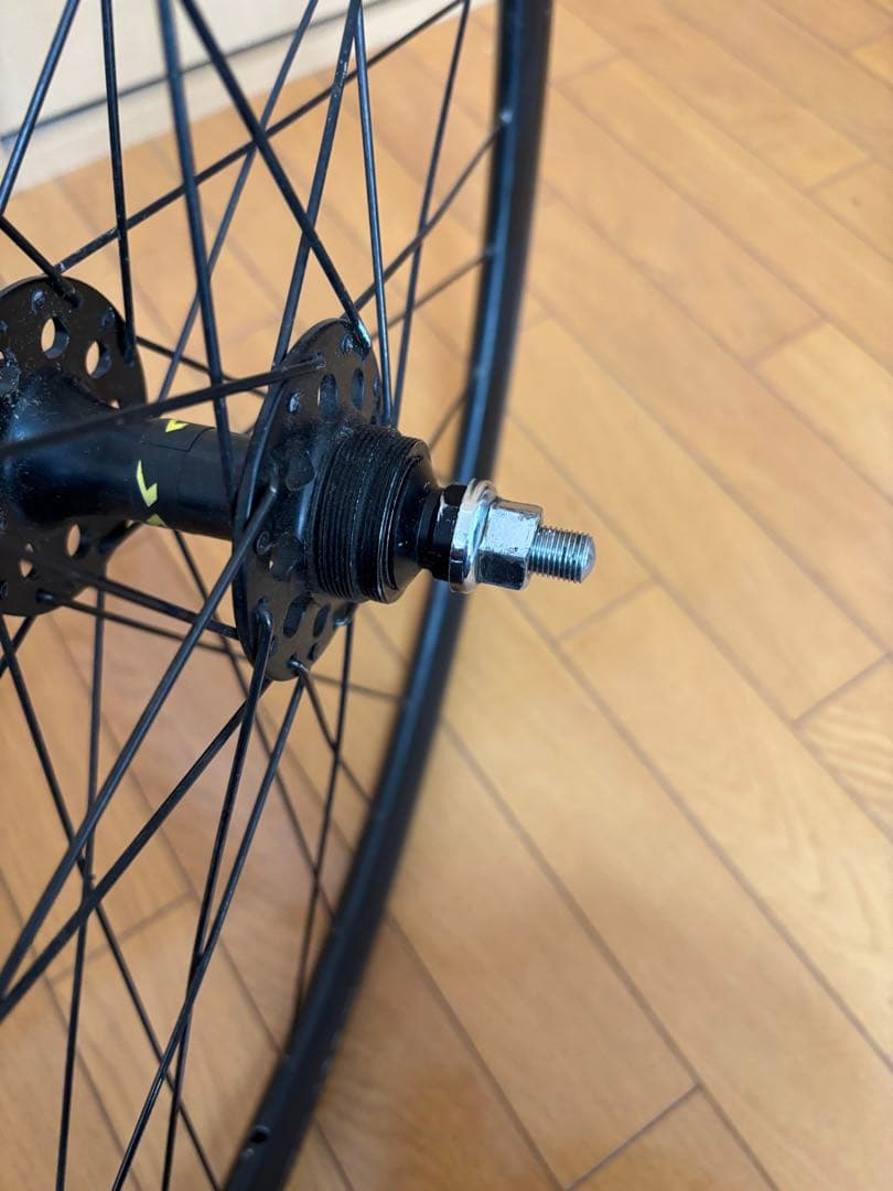 ピストやシングルバイク用　ダイナモホイール　ライト付