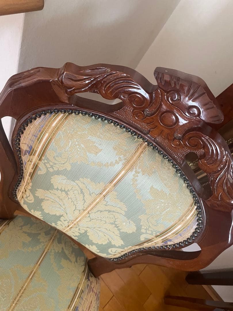 美品ダイニングチェア　猫脚椅子　一脚　イタリア製　1人用椅子　インテリア