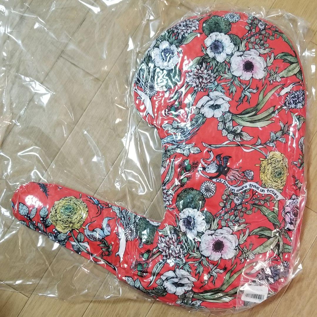 新品未使用！ヒグチユウコ ワニクッション ボリス雑貨店