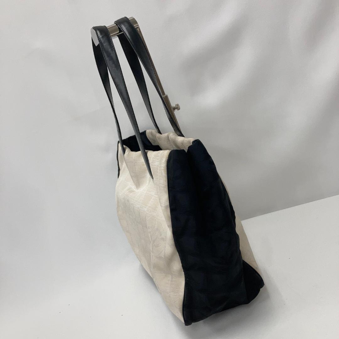 希少色⭐シャネル CHANEL ニュートラベル トート バイカラー