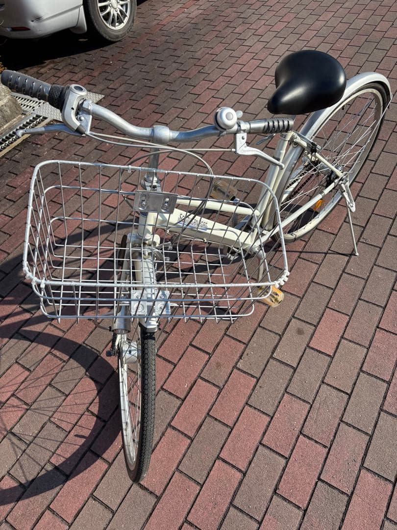 新品サドル/グリップ/ペダルの オートライト軽快車(27㌅)お届け出来ます。