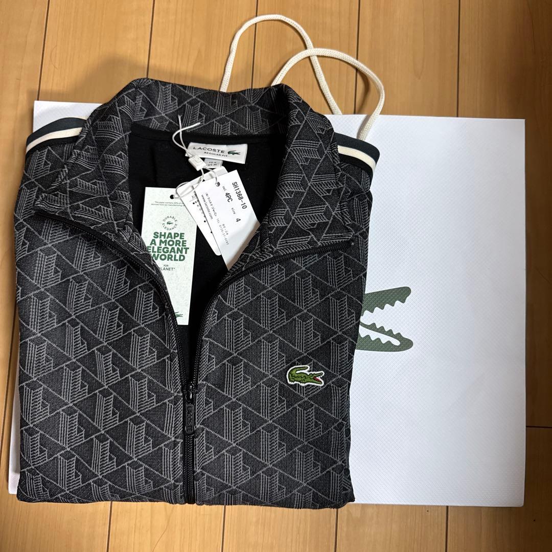 【即完売品】LACOSTE トラックジャケット　モノグラムサイズUS Mサイズ