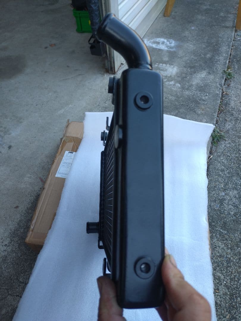 CB1300SF(1998-2002)ラジエーター新品中華製