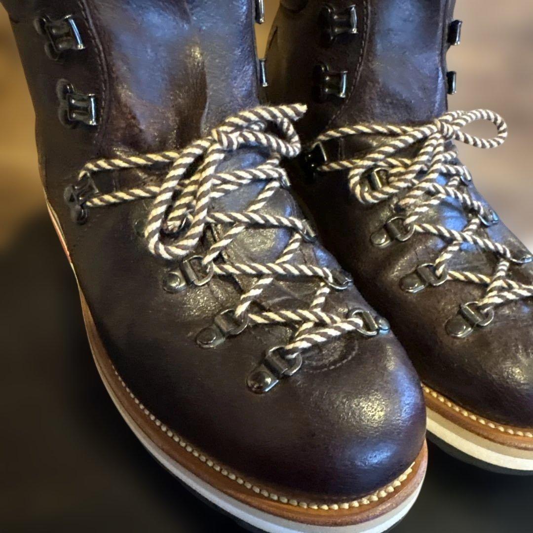 MONCLER ダークブラウン ワークブーツ