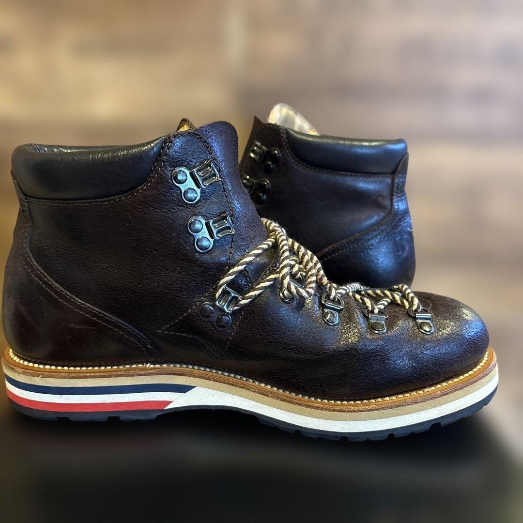 MONCLER ダークブラウン ワークブーツ