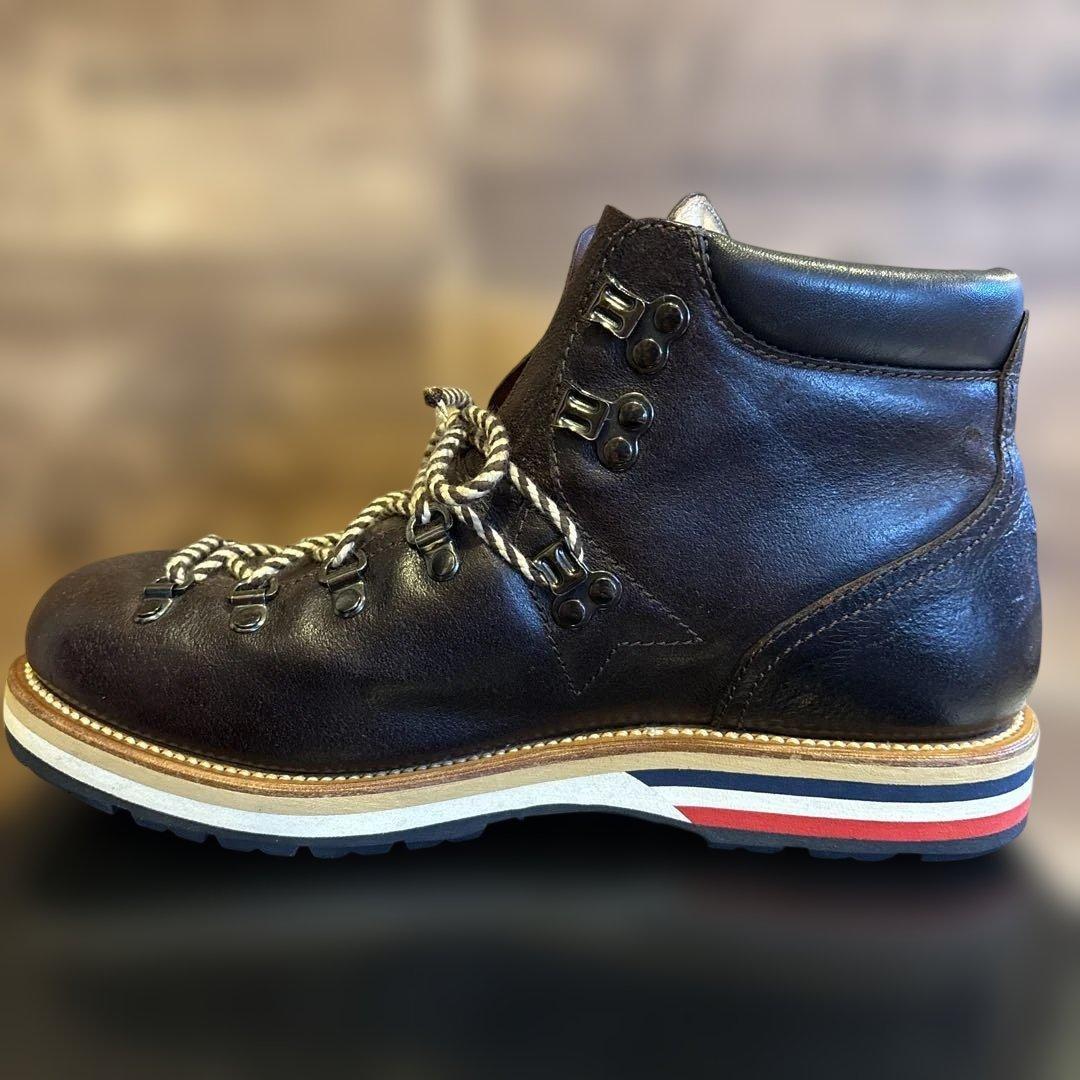 MONCLER ダークブラウン ワークブーツ