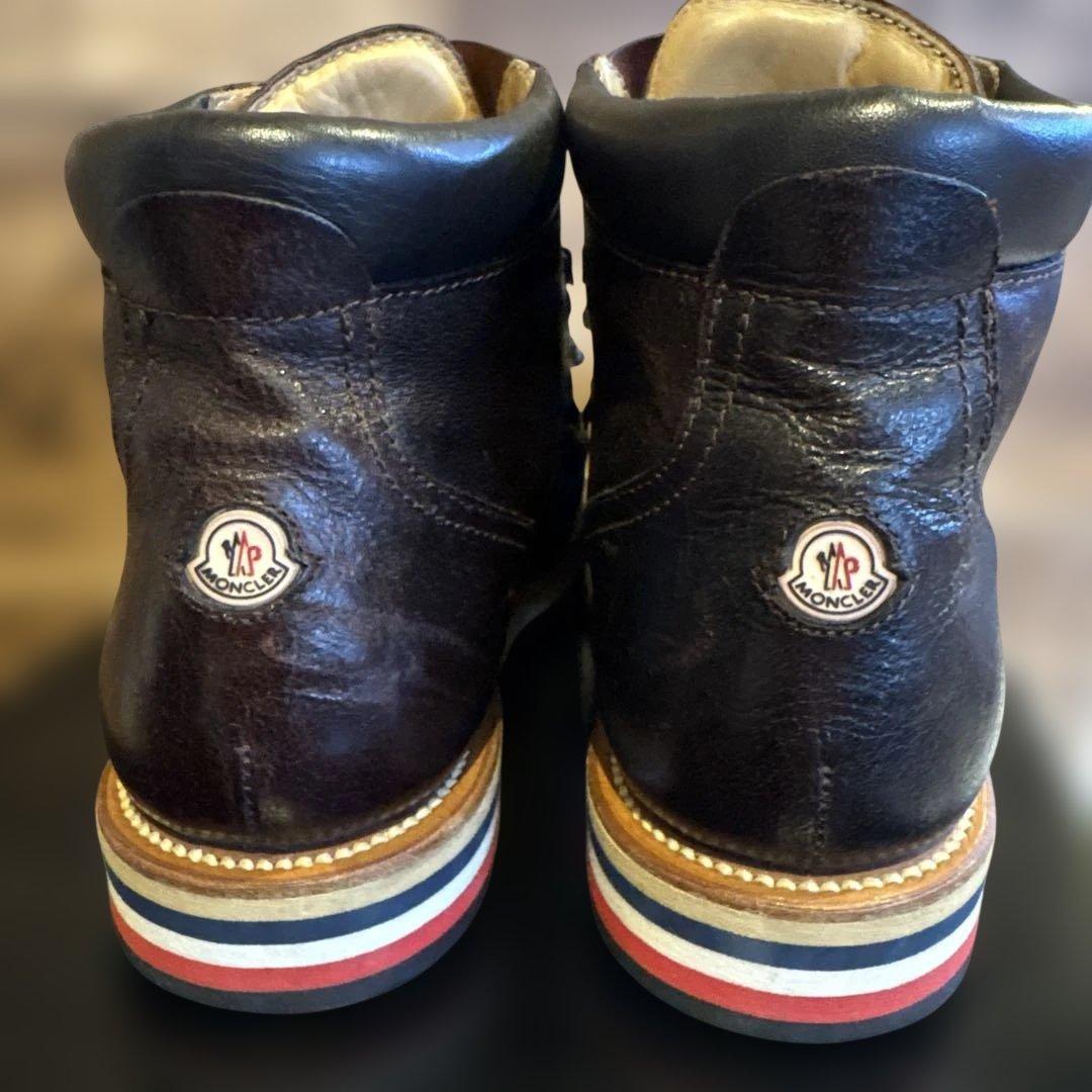 MONCLER ダークブラウン ワークブーツ