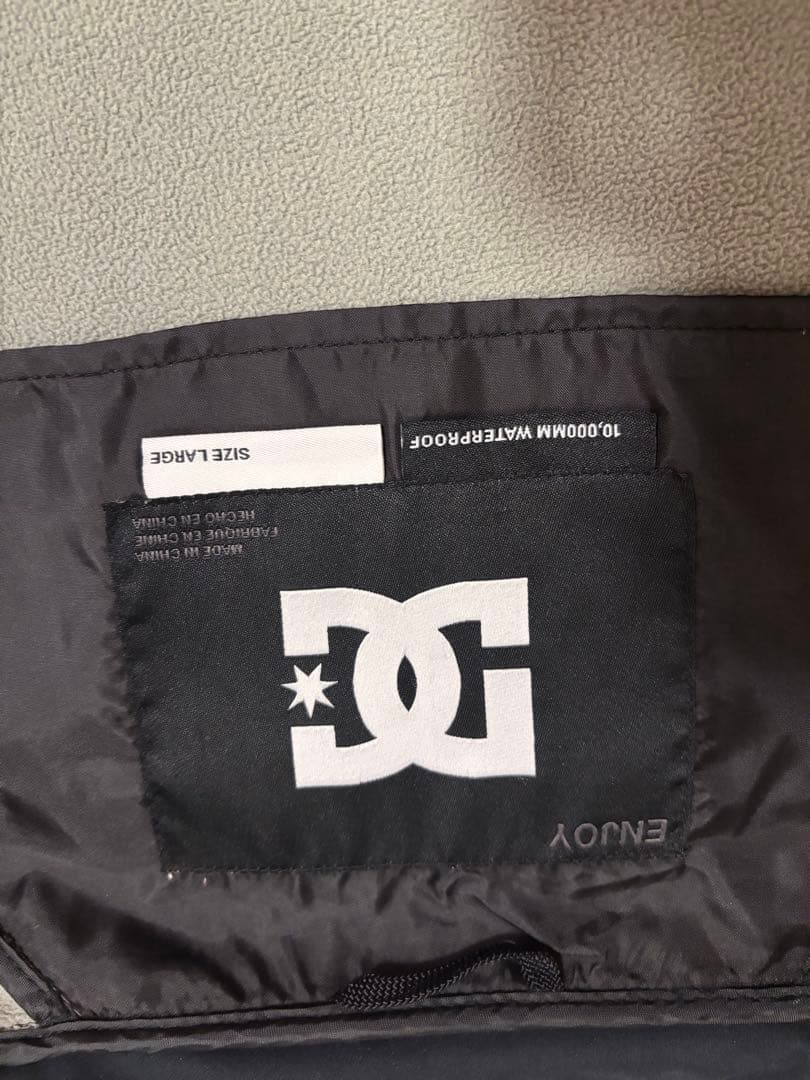 DC スノーボードウェア　large 150〜160