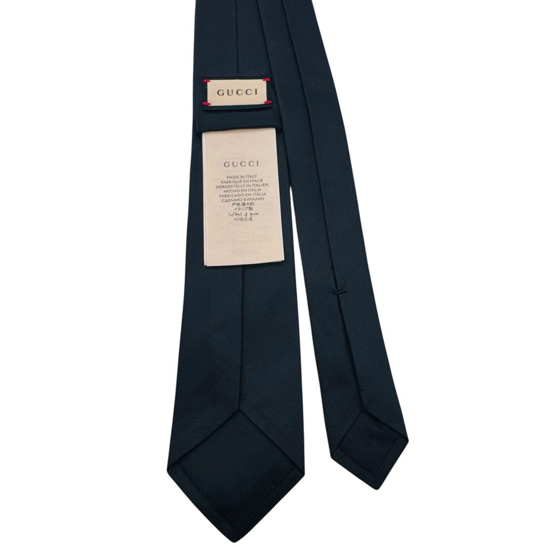 GUCCI グッチ ビー エンブロイダリー シルクタイ ソリッド ナロータイ