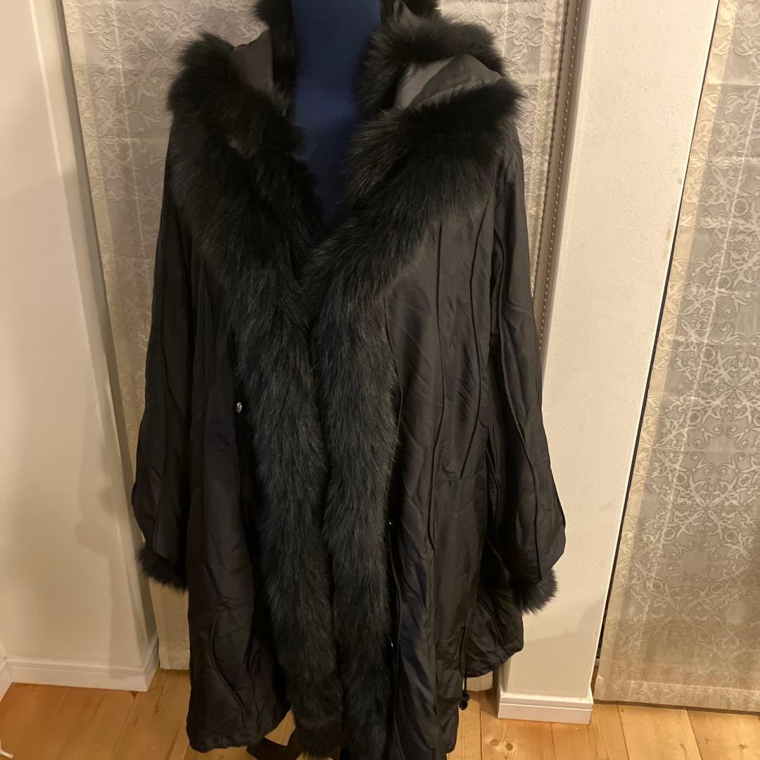 美品　総シルク&フォックスファー　リバーシブル　フード付きロングコート　高級感