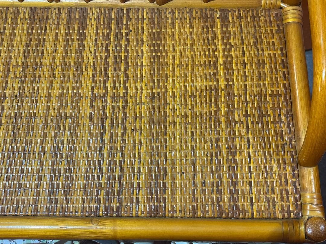 【新品】ラタン　４段ラック　ランドリー　キャスター付　籐家具　レトロ家具