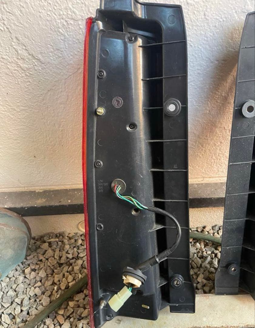 【即購入〇】ヴァレンティ テールライト