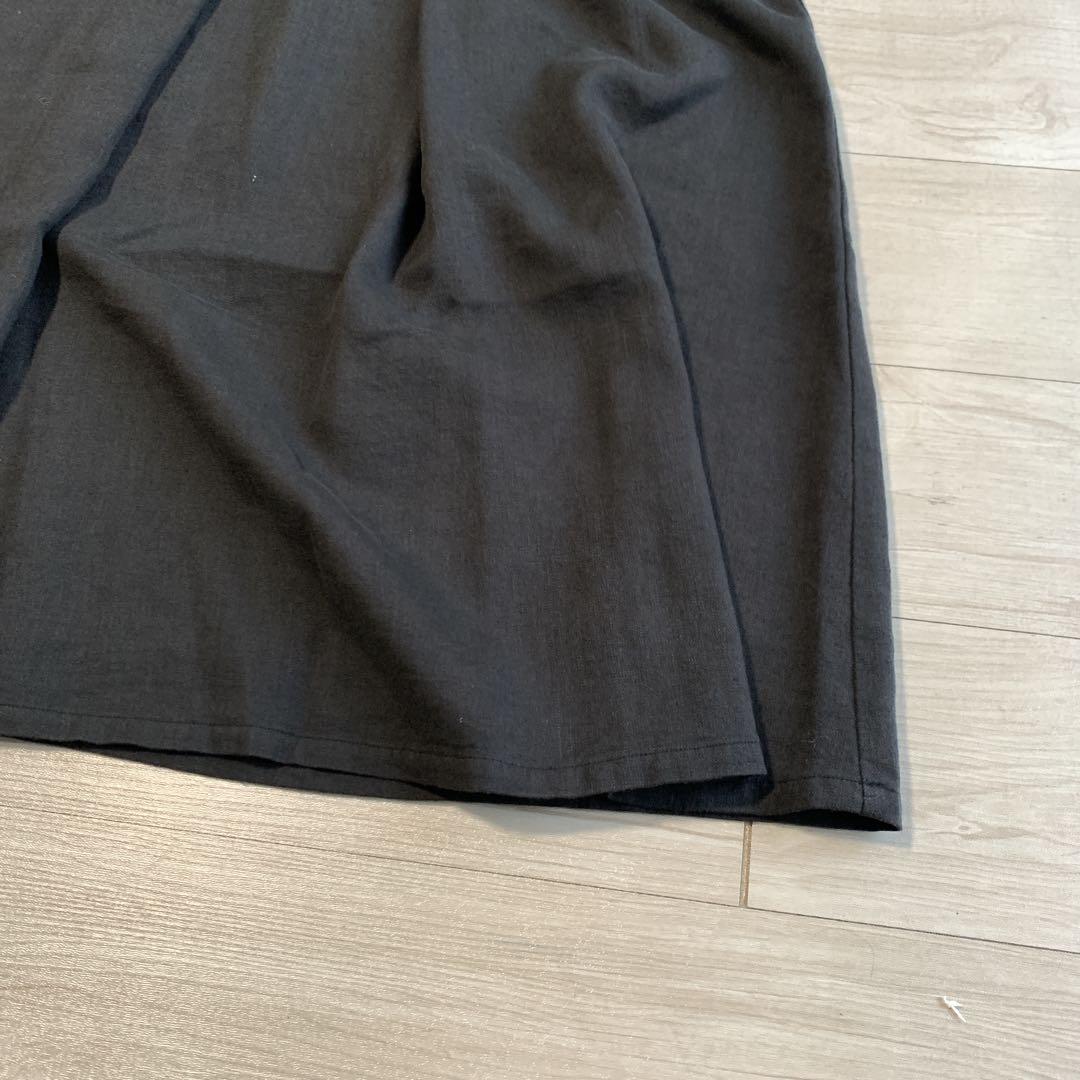 【エヴァムエヴァ】クリーニング品・美デザイン✨リネンウールワンピース　ブラック