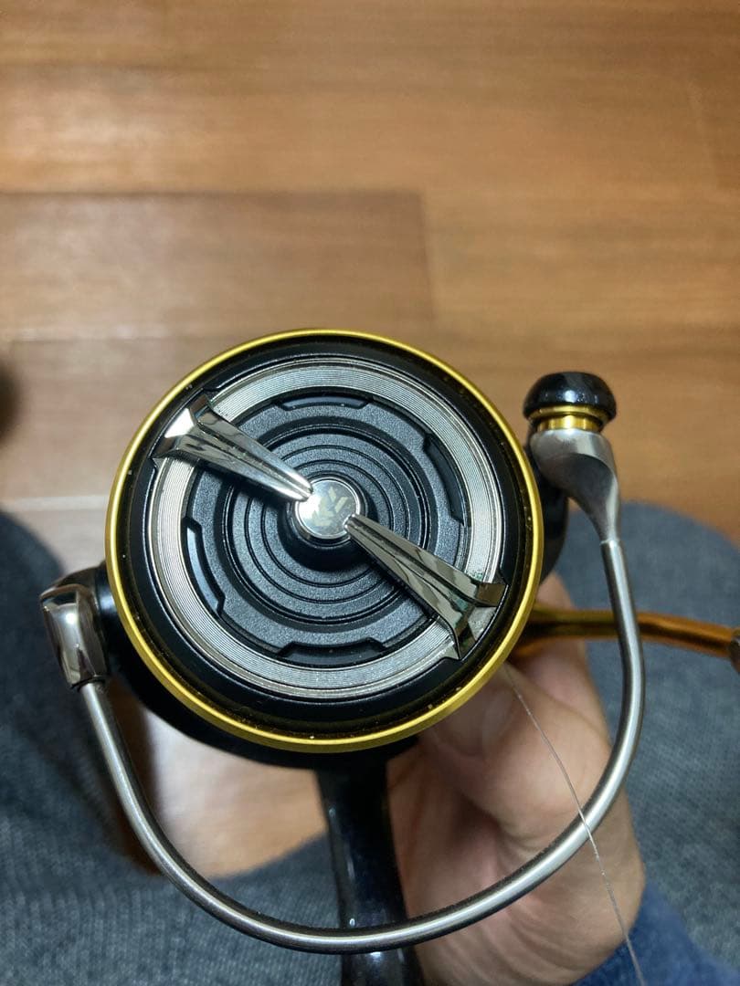 LEGALIS LT4000D-CXH スピニング　ゴメクサスパワーハンドル付