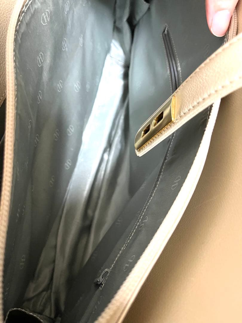 濱野皮革工藝　ディライトトート ミディアム トートバッグ アイボリー