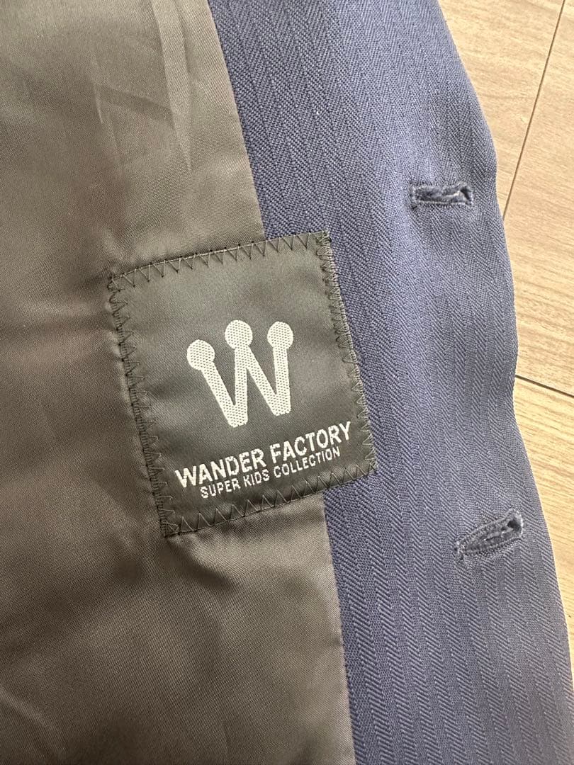 ワンダーファクトリー 男の子 フォーマルスーツ 3点セット 140 美品