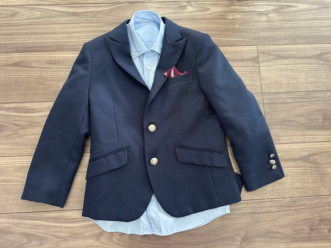 ワンダーファクトリー 男の子 フォーマルスーツ 3点セット 140 美品