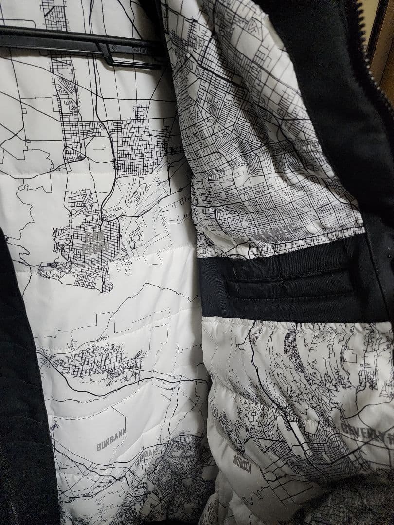 ジョーダン　JORDAN　ナイキ　NIKE　ma-1 ジャケット　ブルゾン　黒