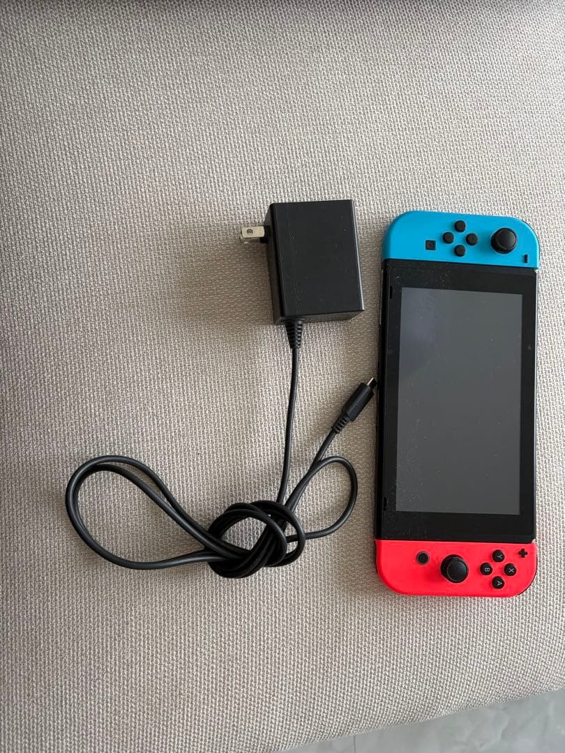 Nintendo Switch 本体 赤/青 充電器付き