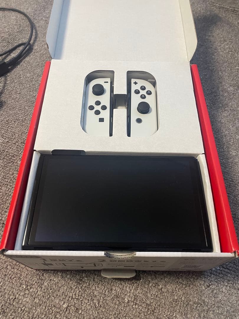 最終値下げ！Nintendo Switch 本体　有機ELモデル　美品です。