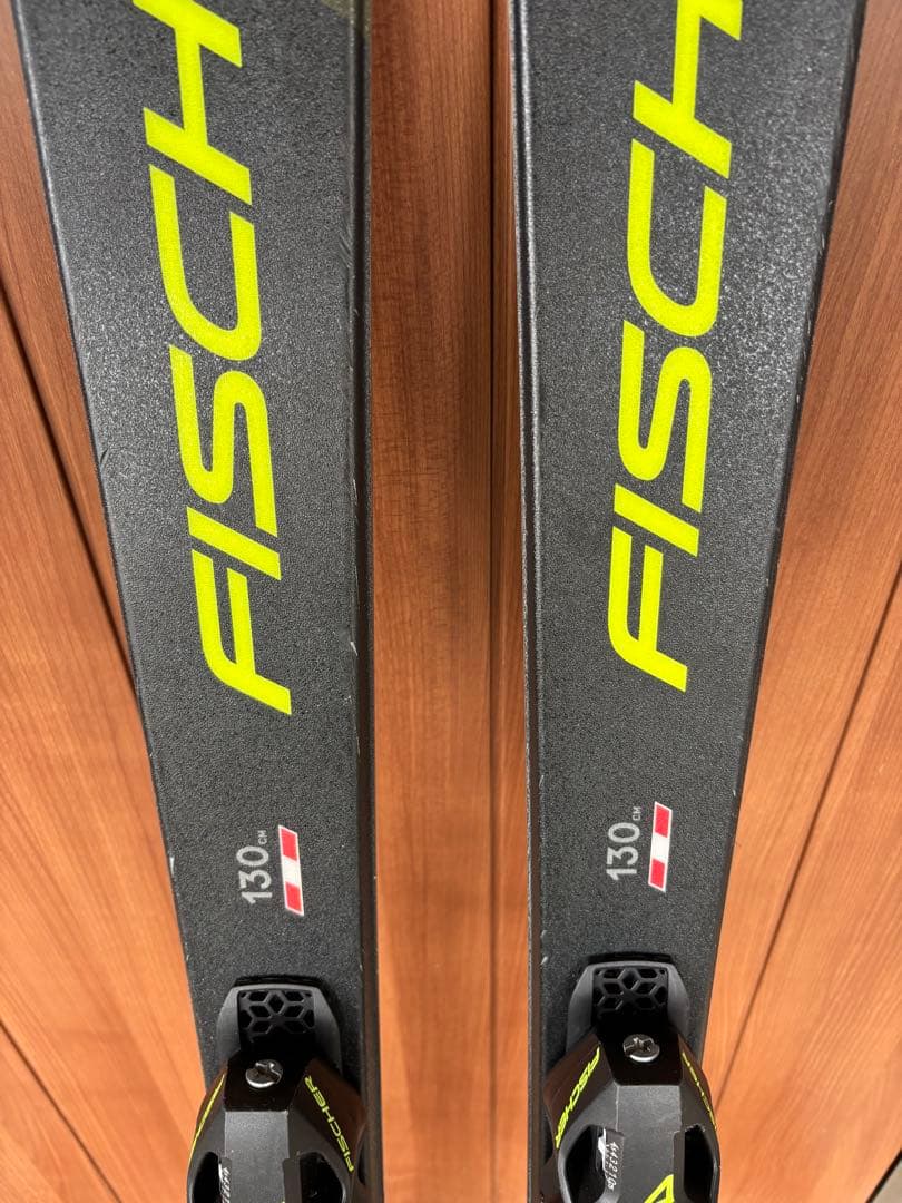 FISCHER RC4 RACE スキー 黒/黄 ジュニア用