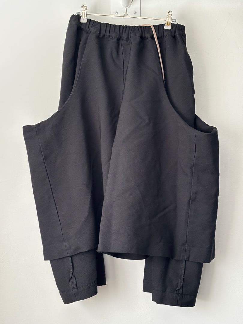コムデギャルソン　エステル変形パンツ