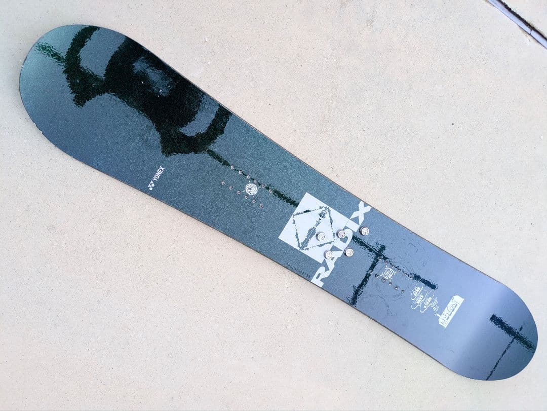 YONEXヨネックス スノボードスノボー板　サイズ138cm キャンバー