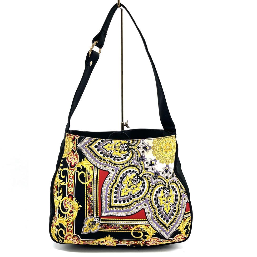 ヴェルサーチ ワンショルダーバッグ バロック柄 ゴールド装飾 イタリア製