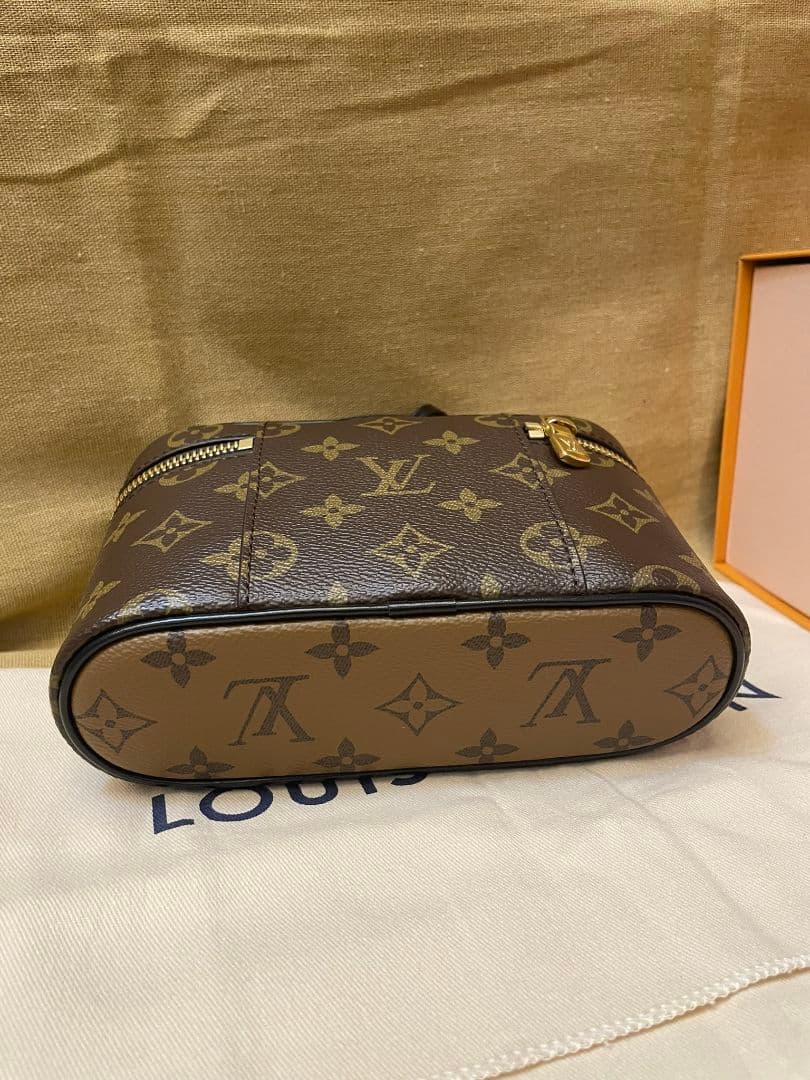 ルイヴィトン　LOUIS VUITTON ヴァニティ NV PM M45165