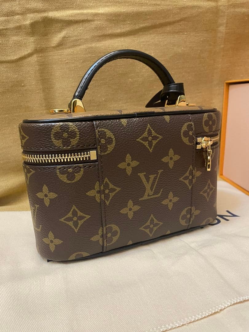 ルイヴィトン　LOUIS VUITTON ヴァニティ NV PM M45165