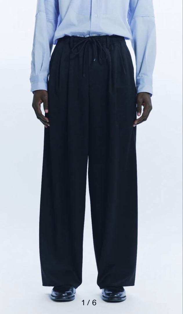 極美品　MARKAWARE サイズ4