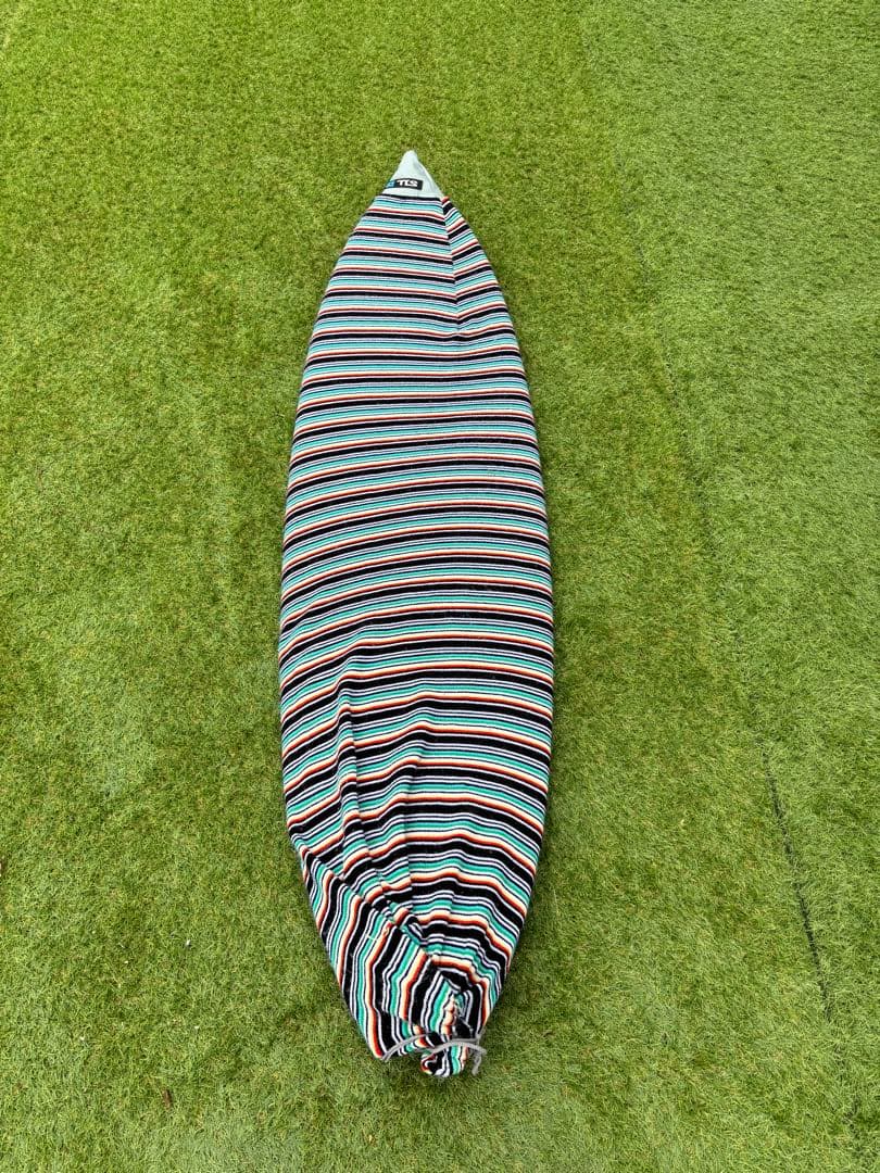 サーフボード　6.4f