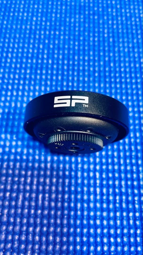 SPコネクトの正規品のスマホマウントと衝撃吸収アダプター