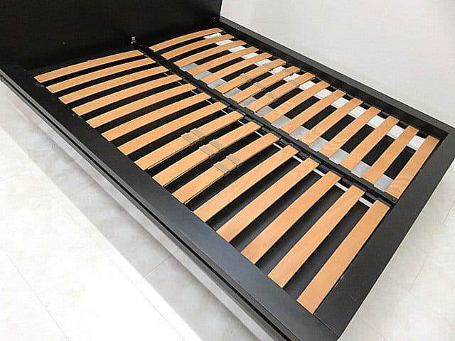 y*a様 カッシーナ・イクスシー　「DIMA/ディーマ」 クイーンサイズベッドフ