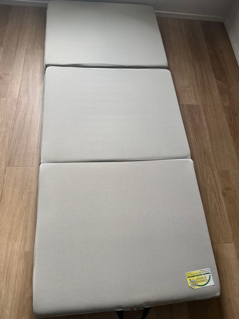 マニフレックス メッシュウィング 三つ折りマットレス セミシングル