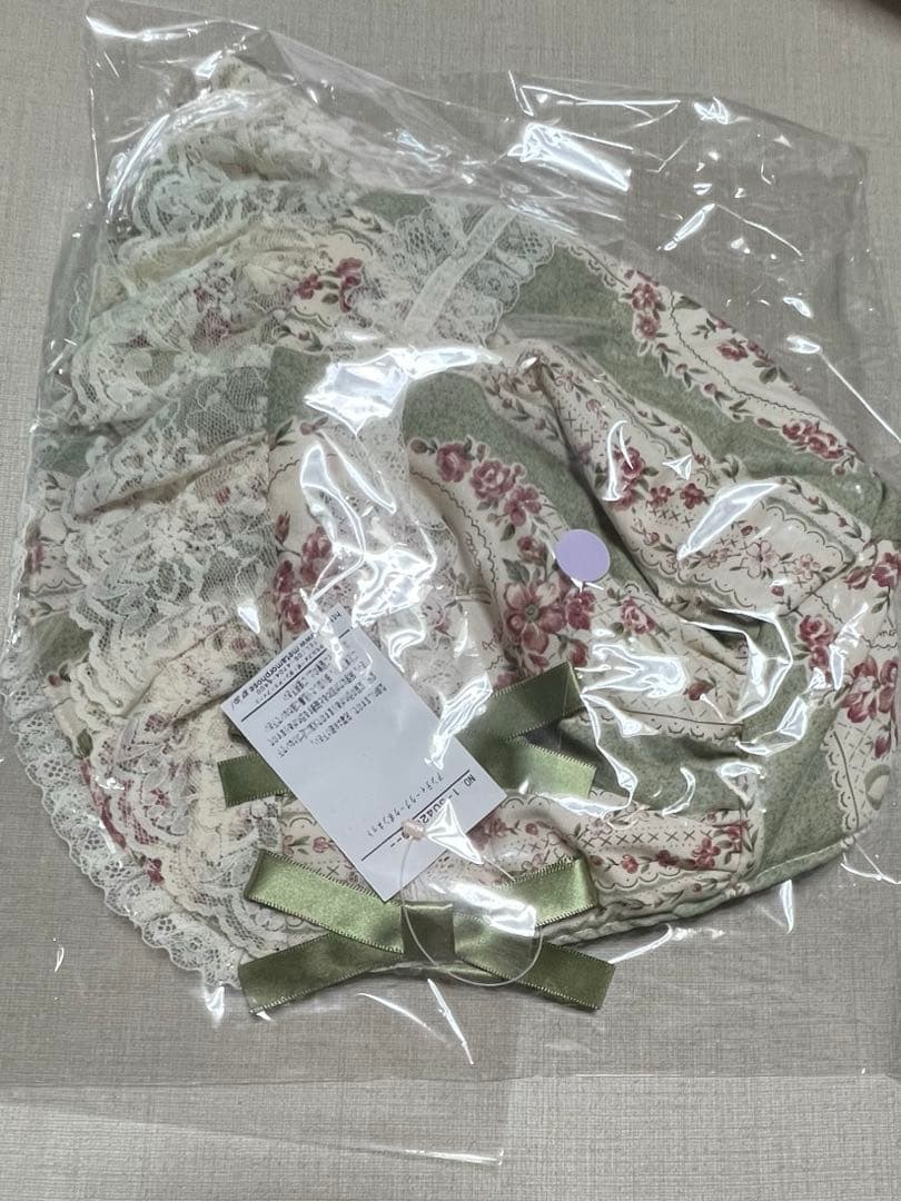 新品未開封 アンティークブーケ グラスグリーン ボンネット