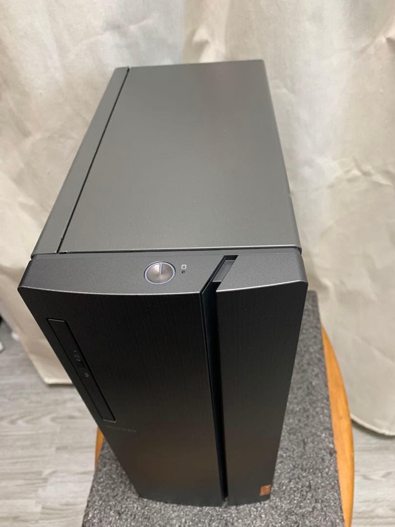 コンパクトPC Lenovo 90J0/Win11/M.2SSD/メモリ8GB！