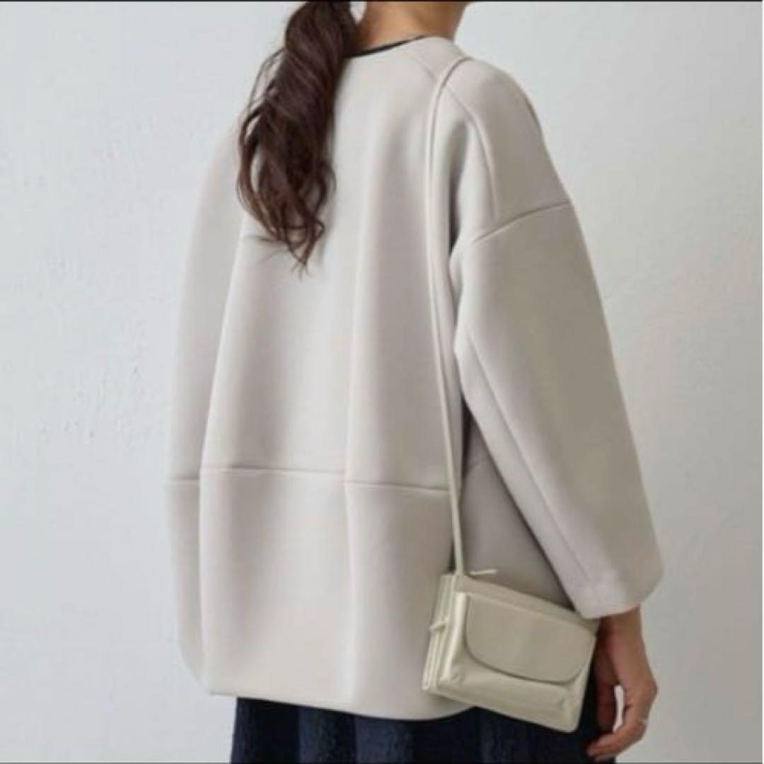 ビアズリー より軽くなったウシロプックリダンボールライトコート