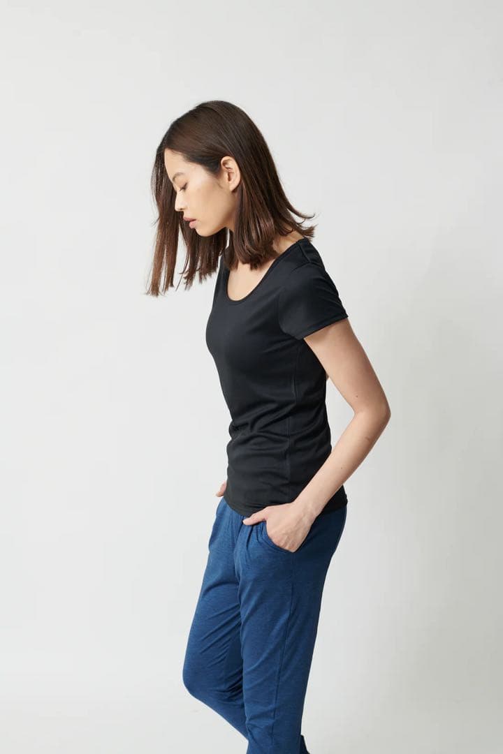 新品 Reliveリライブ レディース 上下セット リカバリーウェア M サイズ