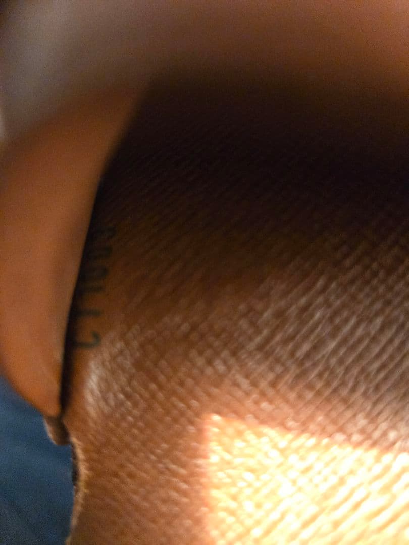 ルイヴィトン折りたたみ財布