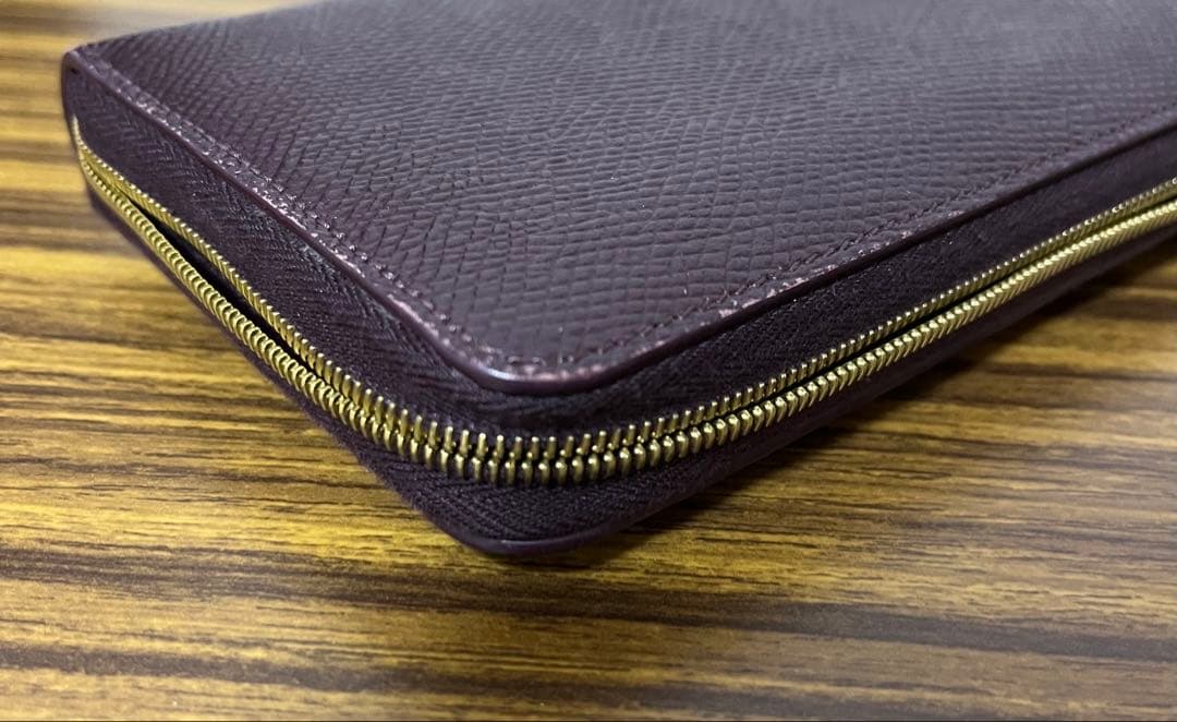 CELINE セリーヌ 長財布 ラウンドファスナー バーガンディ