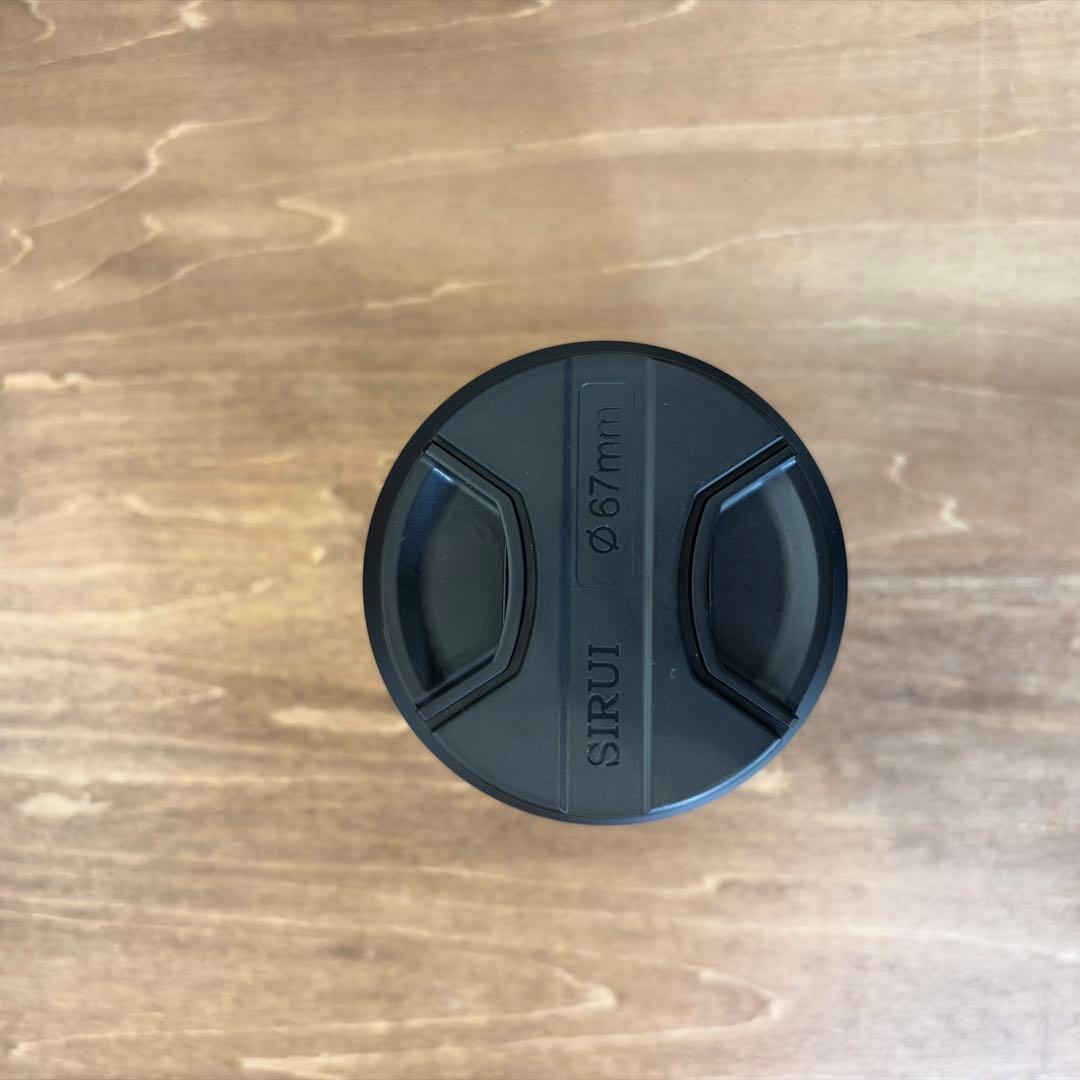 SIRUI AURORA AF 85mm F1.4 単焦点レンズ　シルイオーロラ