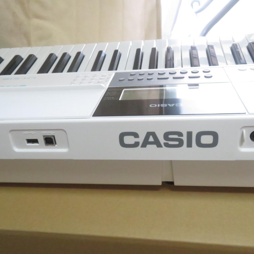極美品　CASIO LK-516 キーボード 光ナビゲーション