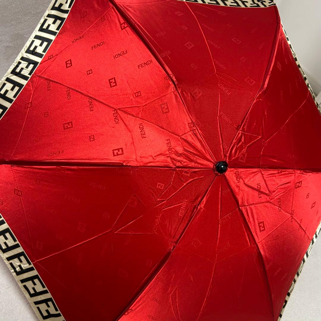 FENDI フェンディ ロゴ入り 折りたたみ傘 レッド 赤 ズッカ柄